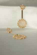 Load image into Gallery viewer, Iconia Zhue Earrings
