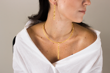Load image into Gallery viewer, Bamboo Bellina Aretes y Collar
